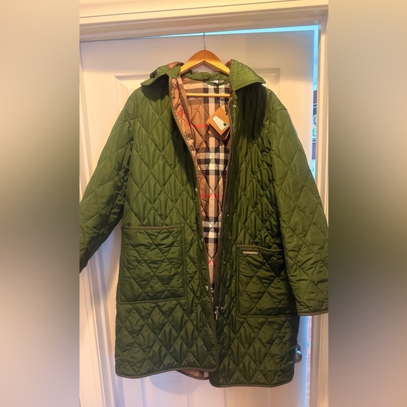 Burberry Olive Quilted Puffer Jacket - Picture 1 of 11